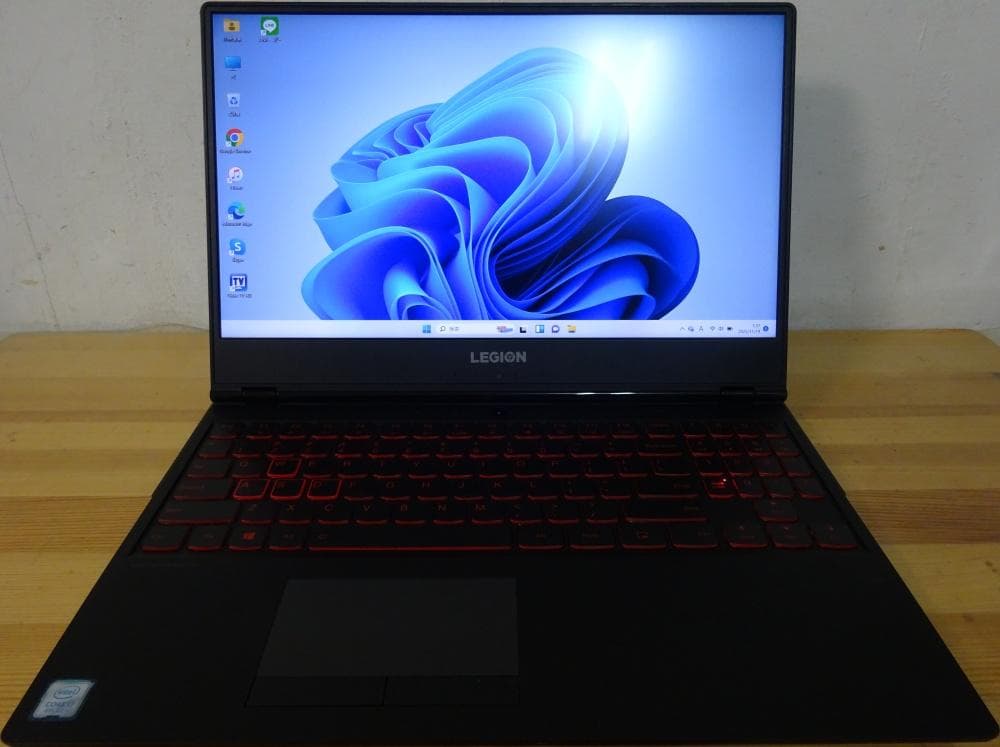 レノボーノートパソコン Lenovo Legion Y7000 81FW/中古品