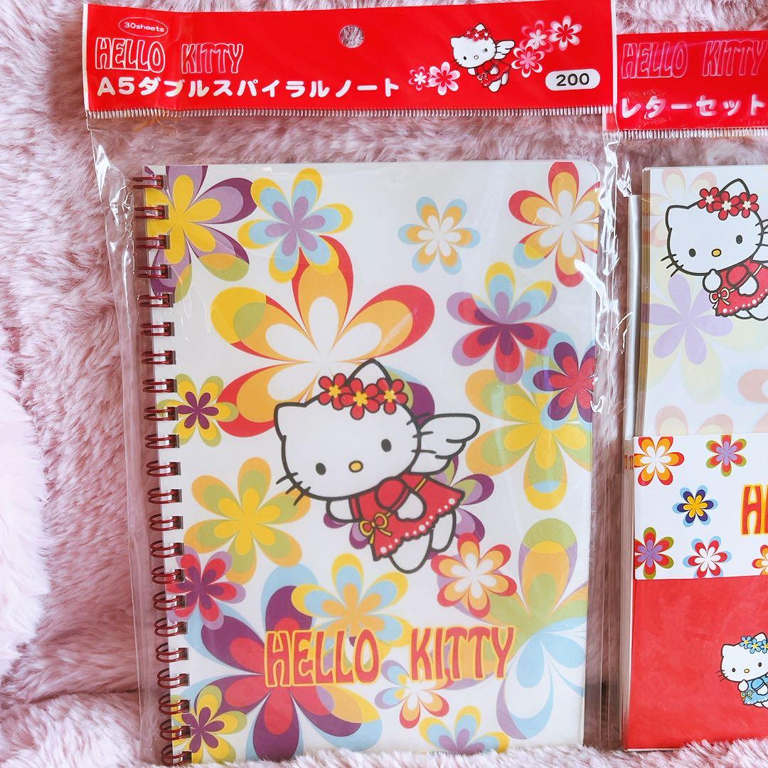 希少レア　ハローキティ　エンジェル　フラワー　レターセット　アルバム　2002