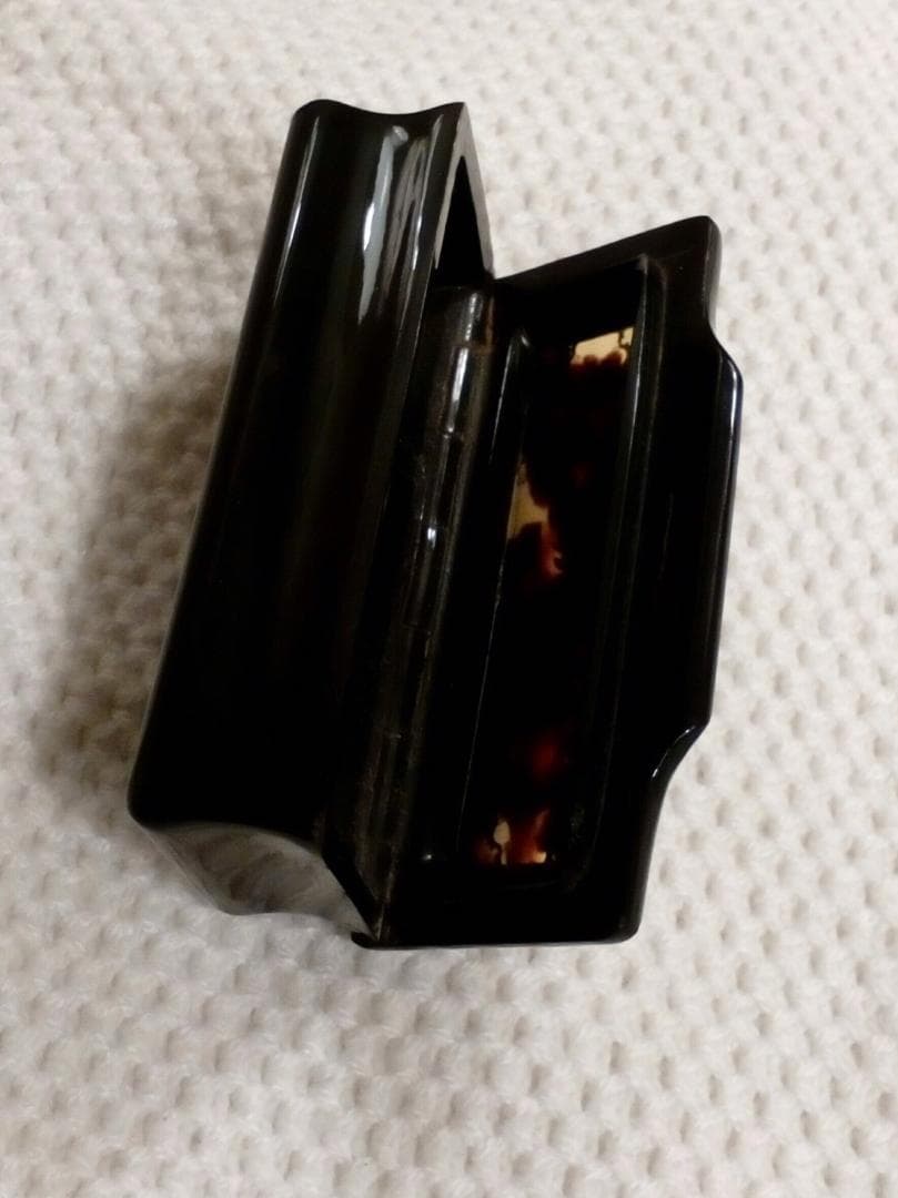 骨董品 鼈甲アンティーク小物入れ 花・四隅葉