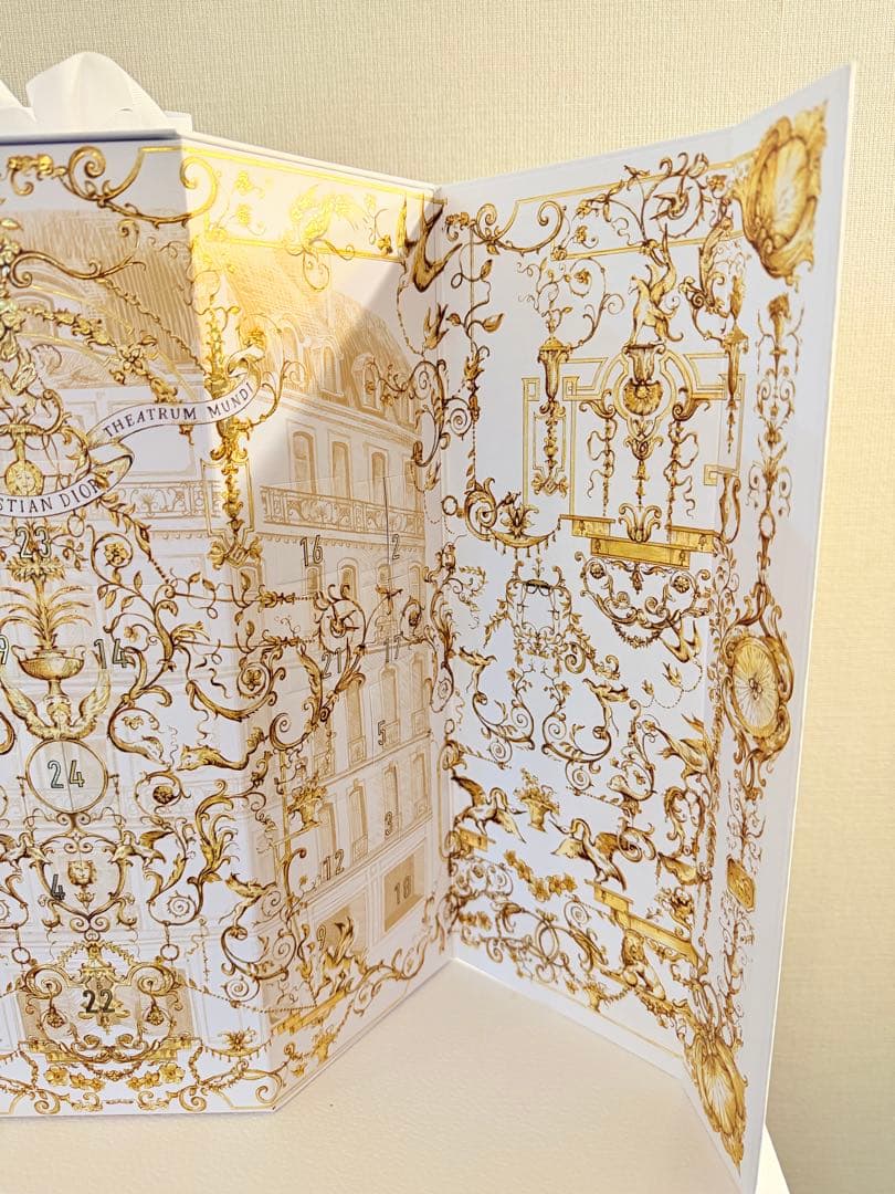 Diorクリスマス 日めくりカレンダー 新品未開封