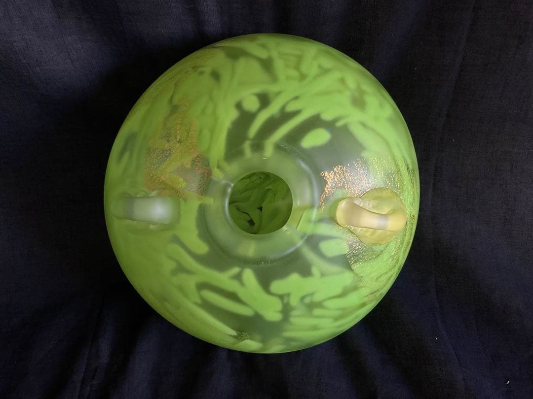 藤田喬平　美しいグリーン模様「ガラス扁壺」