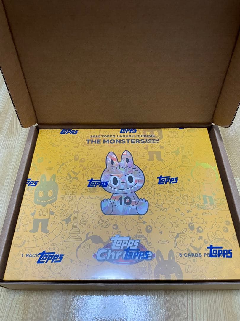 【新品未開封】LABUBU TOPPS コラボ BOX 正規品 Chrome