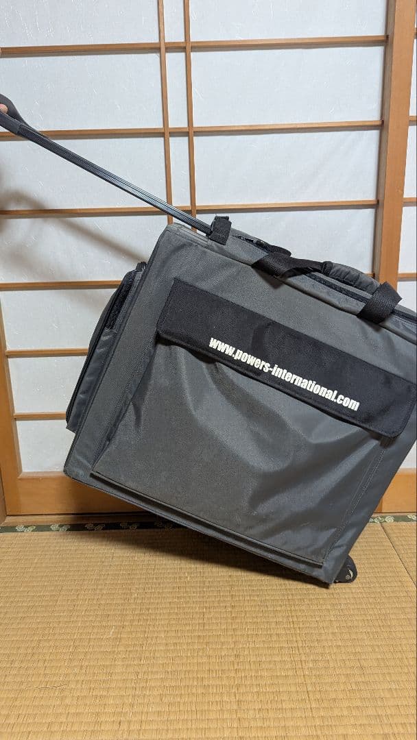 TRF102 TA06R ラジコンカー＆小物部品（収納運搬ケース付）