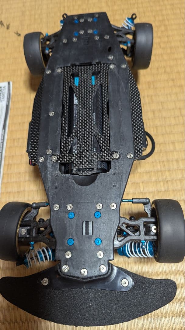 TRF102 TA06R ラジコンカー＆小物部品（収納運搬ケース付）