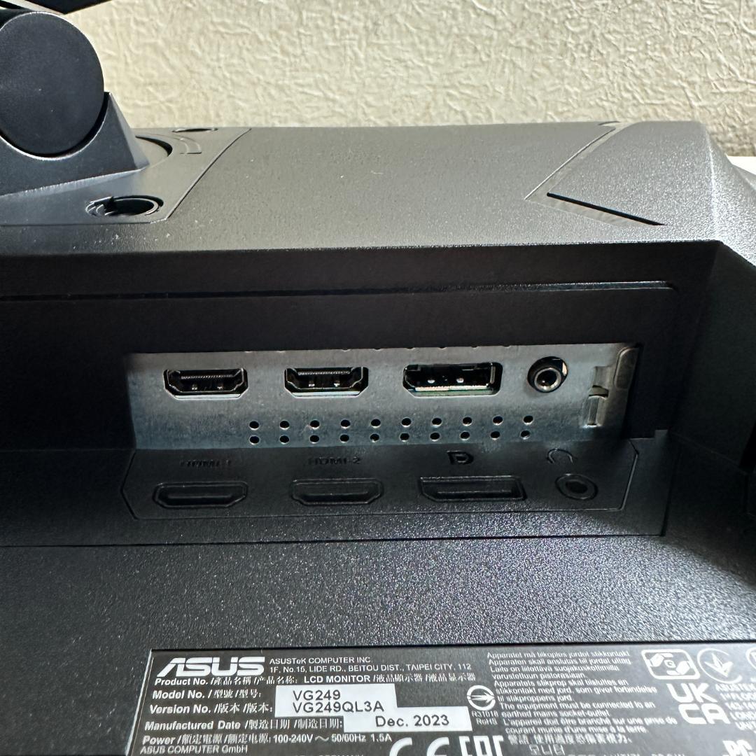 ASUS 180Hz対応 24インチ ゲーミングモニター