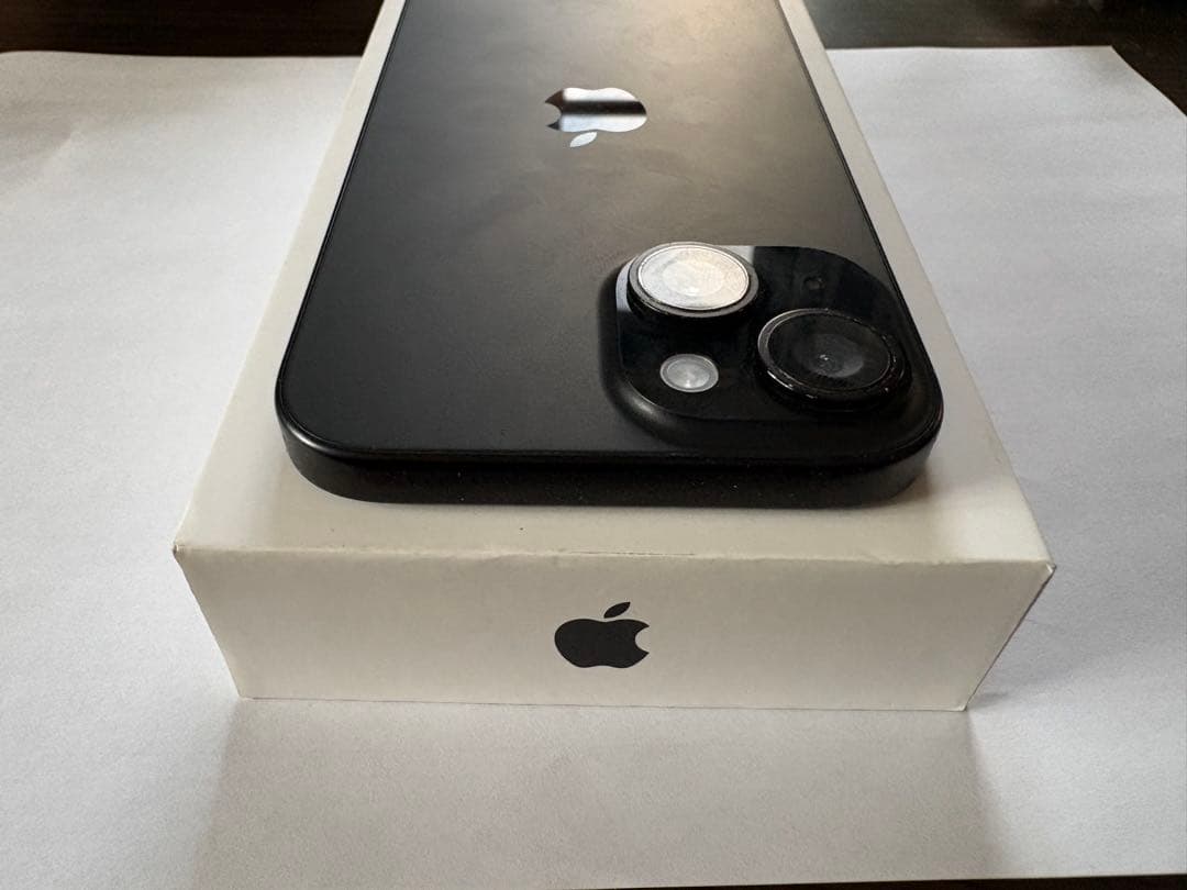 iPhone 15 ブラック 128GB 本体 バッテリー最大容量88%