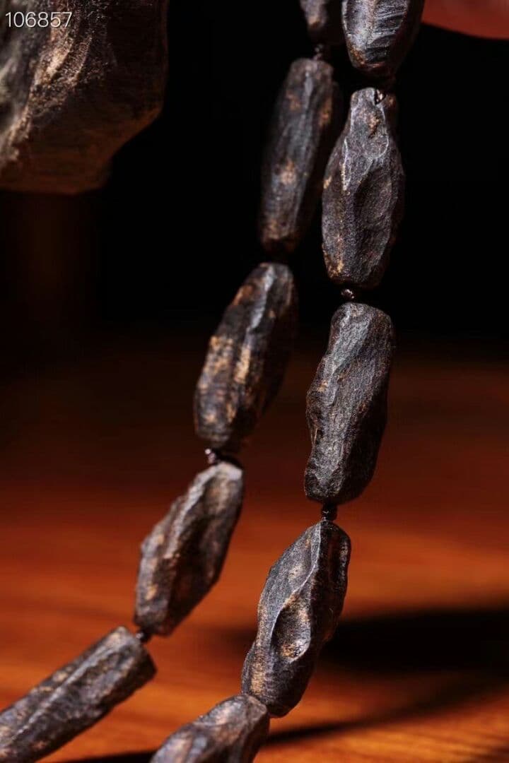 本物保证天然ベトナムじんー沈香ネックレス 野生の老材料(収蔵ひん品)