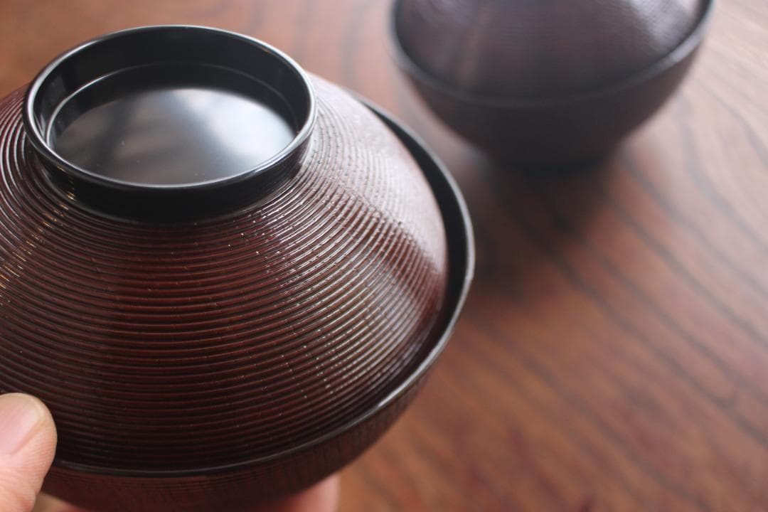 時代逸品！極上千筋糸目に優美な見返し唐草蒔絵の映えるお椀2点（検輪島塗雑煮