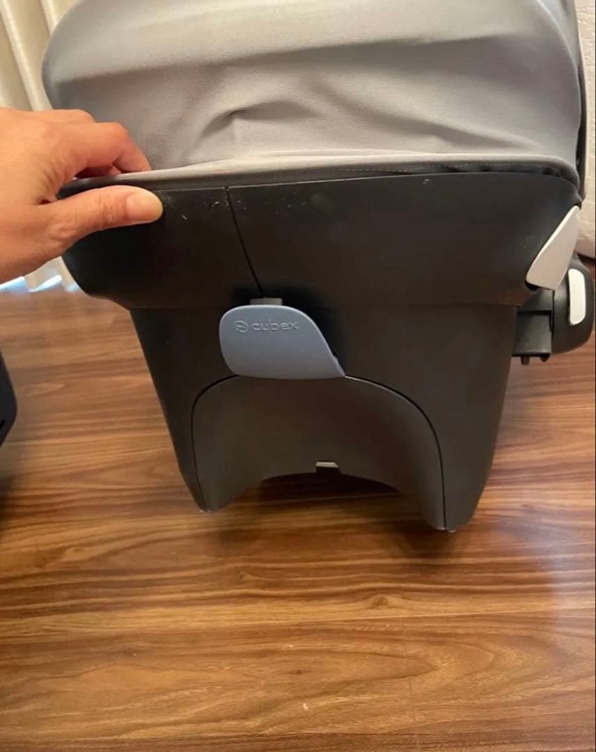 CYBEX サイベックス チャイルドシート ATON Q & ベースQ-fix