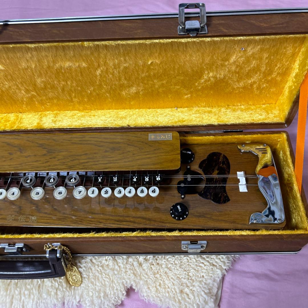 大正琴　琴伝流　もみじ