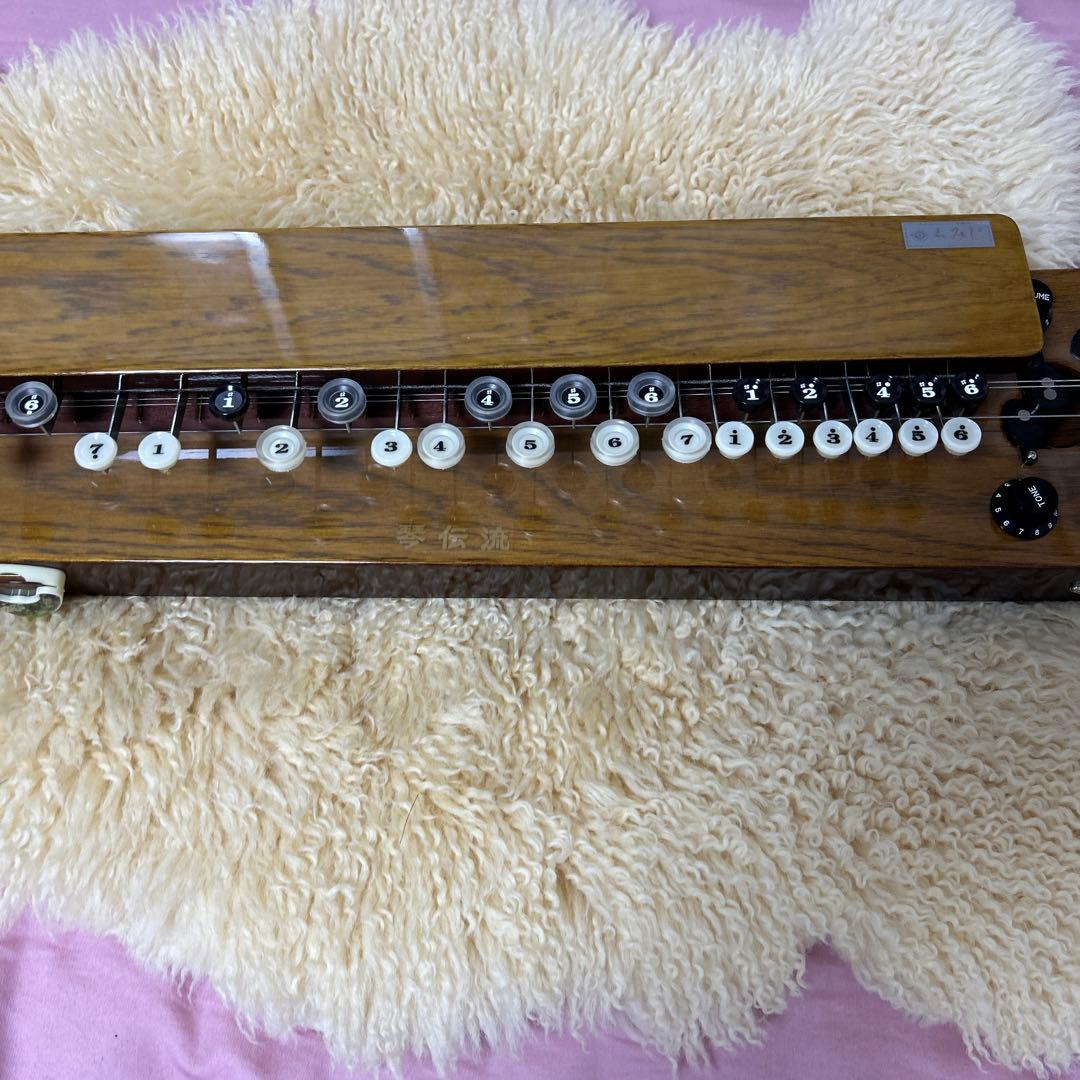 大正琴　琴伝流　もみじ