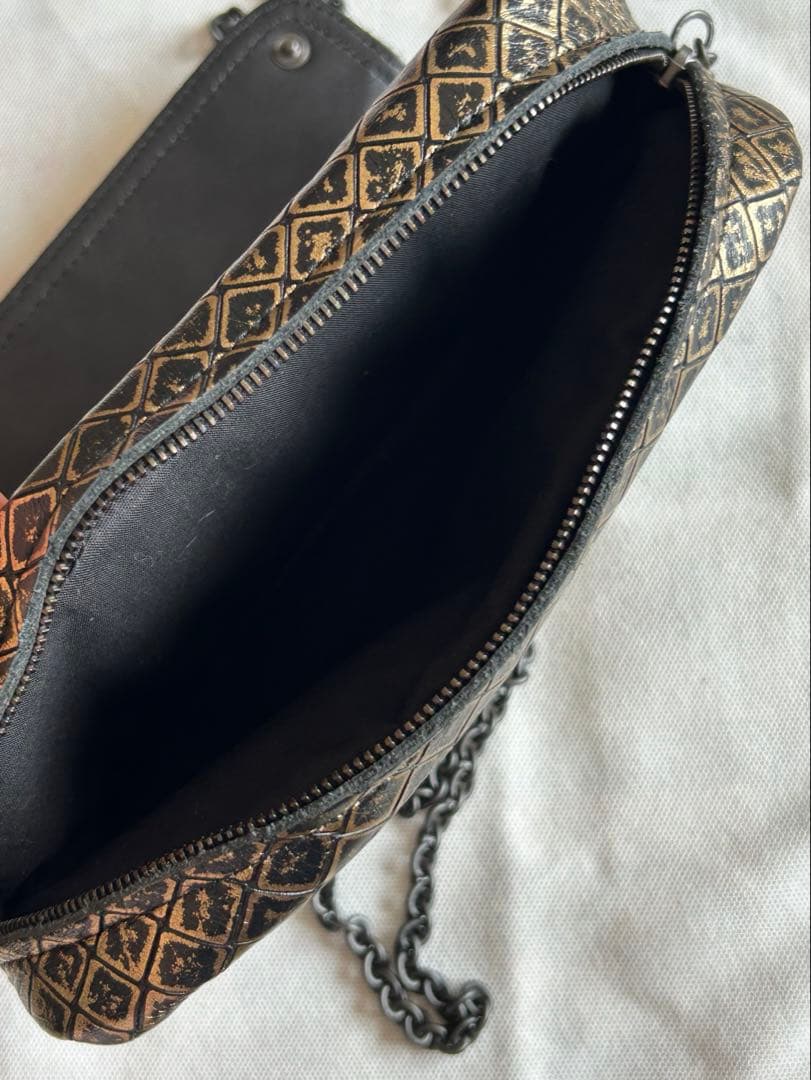 ボッテガヴェネタ ミニチェーンショルダーバッグ バタフライチャーム