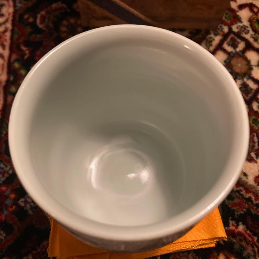 虫草文　湯呑　伊志良光