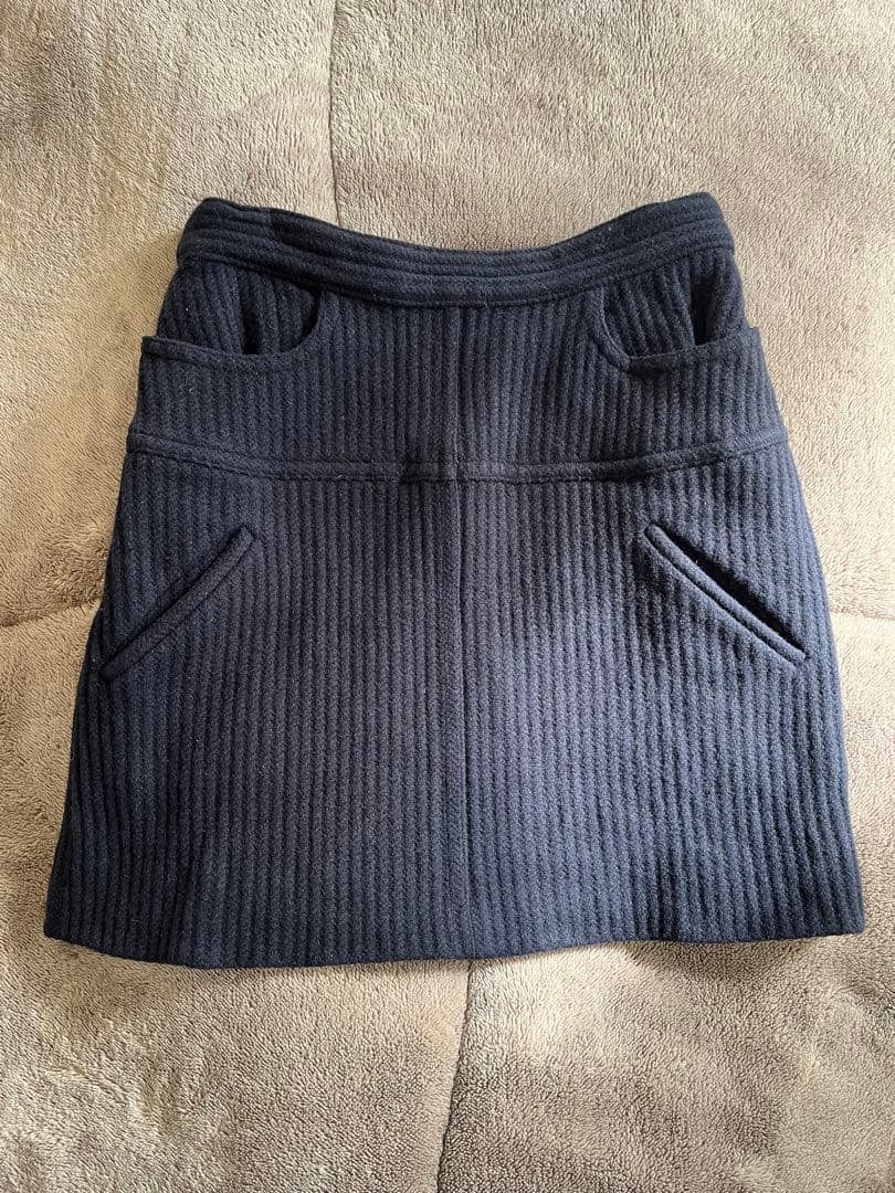 バズ　CHANEL リブ編みデザイン　膝丈スカート　ネイビー