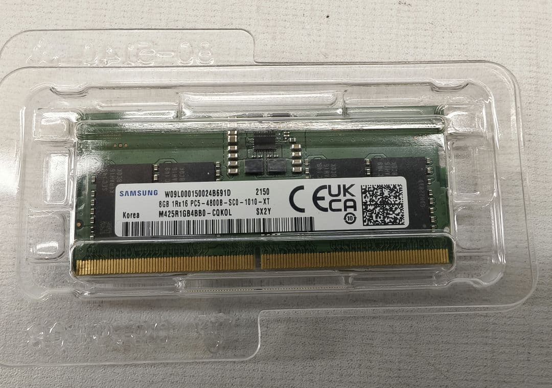 メモリー SAMSUNG PC5-4800B-SC0-1010-XT 8GB DDR5