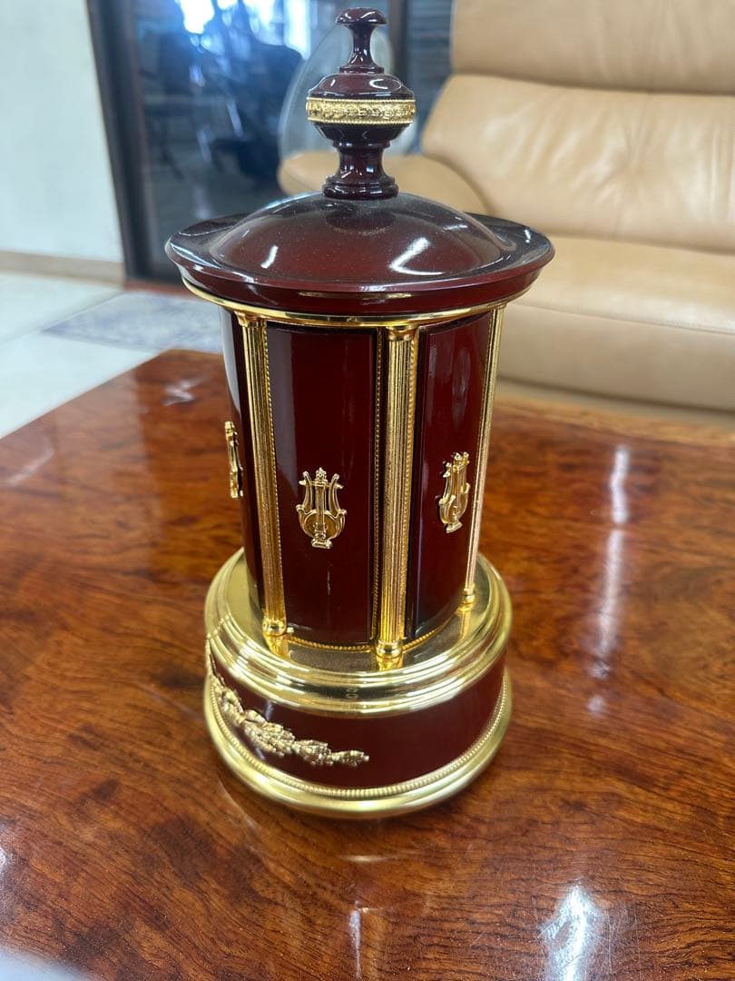 リュージュ（REUGE） 葉巻入れシンギングバード オルゴール