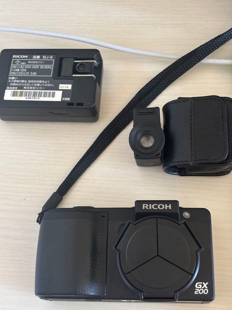 RICOH GX200 VF-1 リコー コンデジ　デジカメ