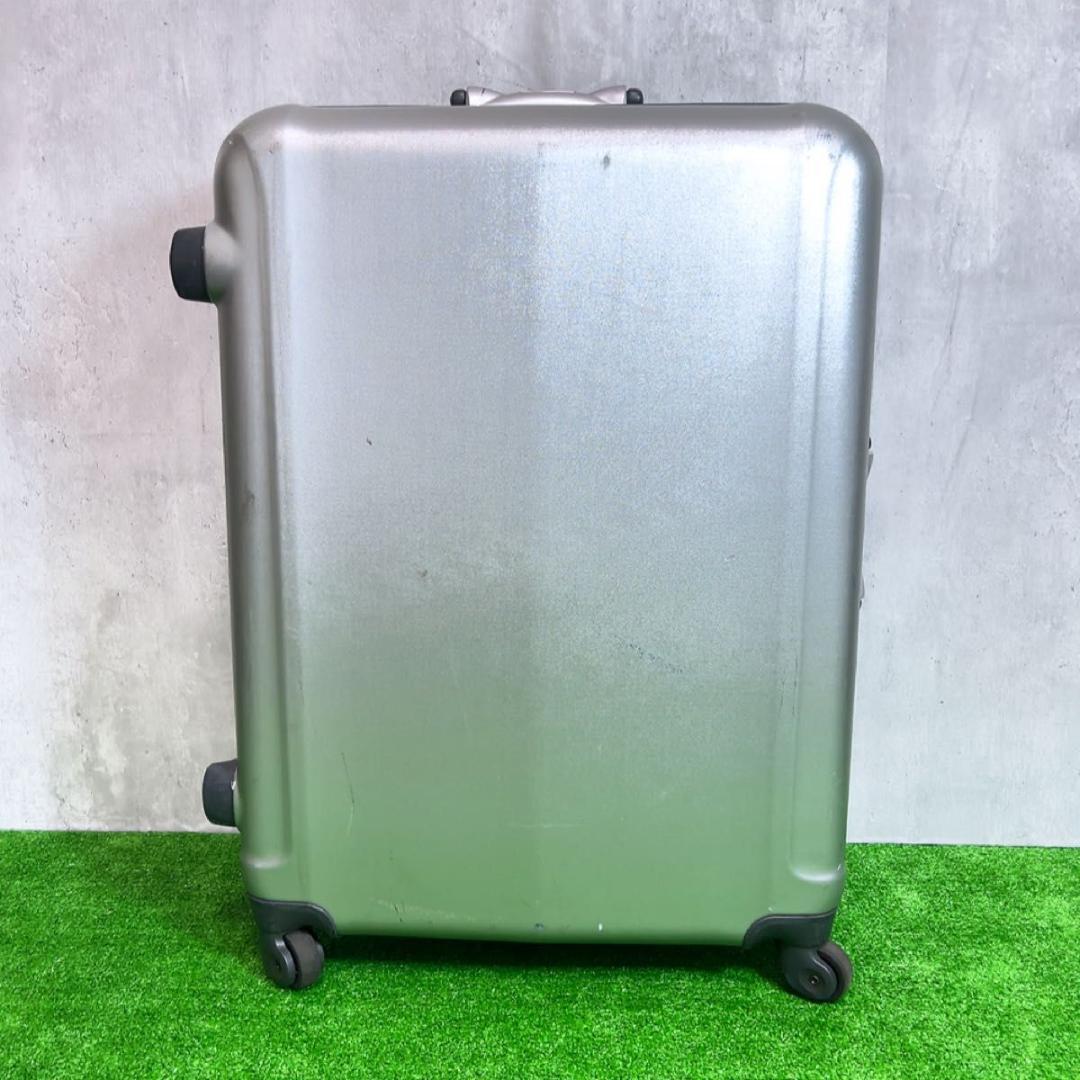 プロテカ スーツケース　キャリー　ハンガー　鍵　大容量　 旅行用　4輪