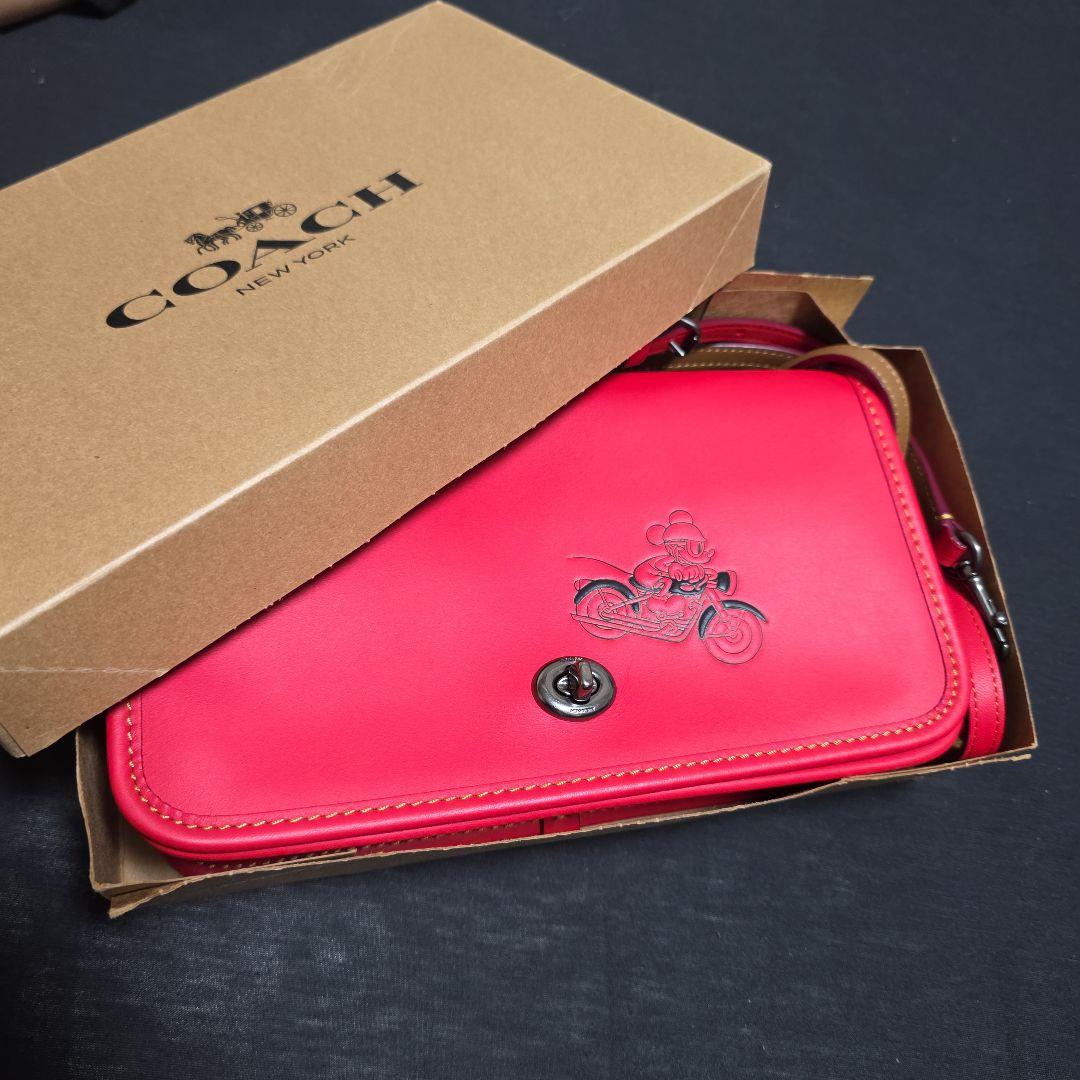 COACH 赤 ミッキー バイクショルダーバッグ