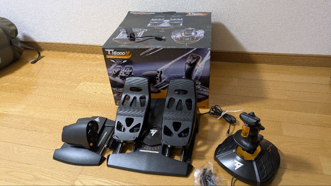 Thrustmaster スラストマスター フライトスティック T.16000M