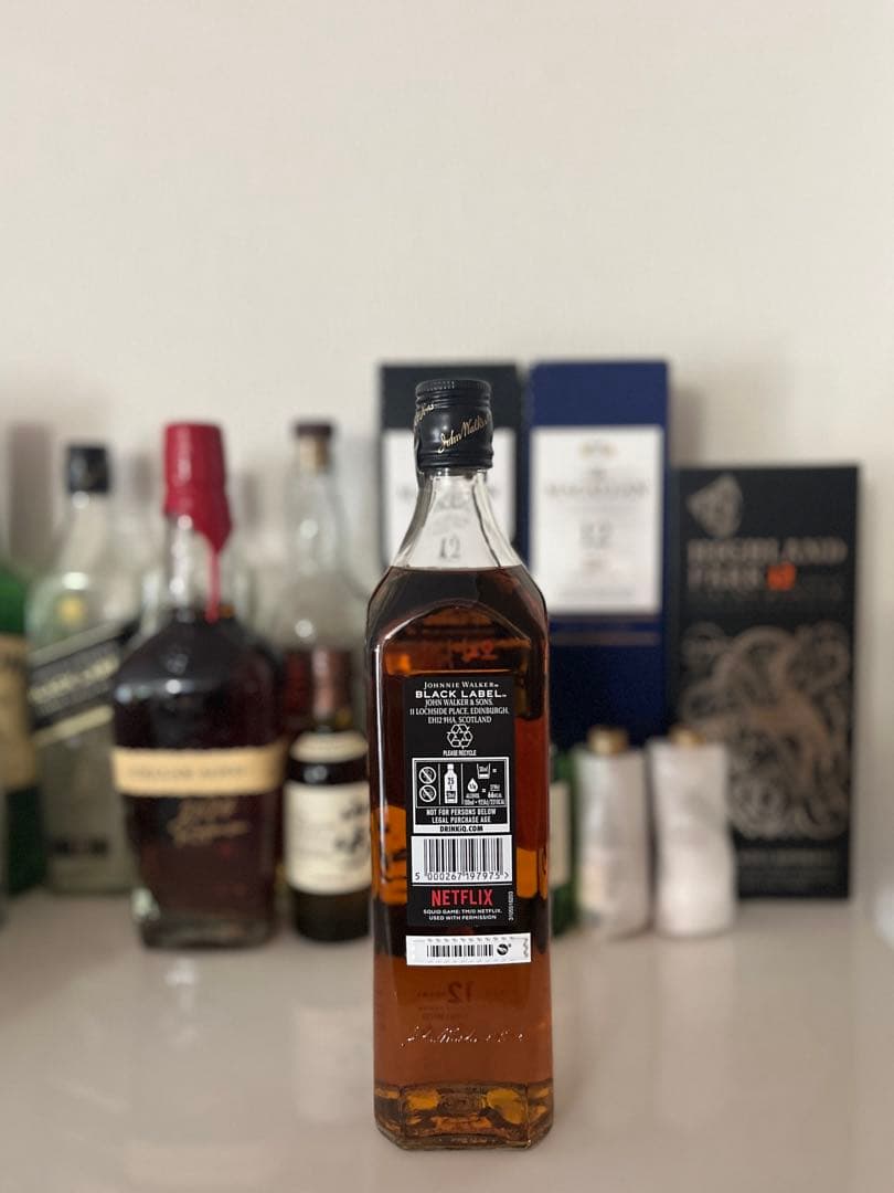 ジョニーウォーカー ブラックラベル イカゲームエディション 750ml