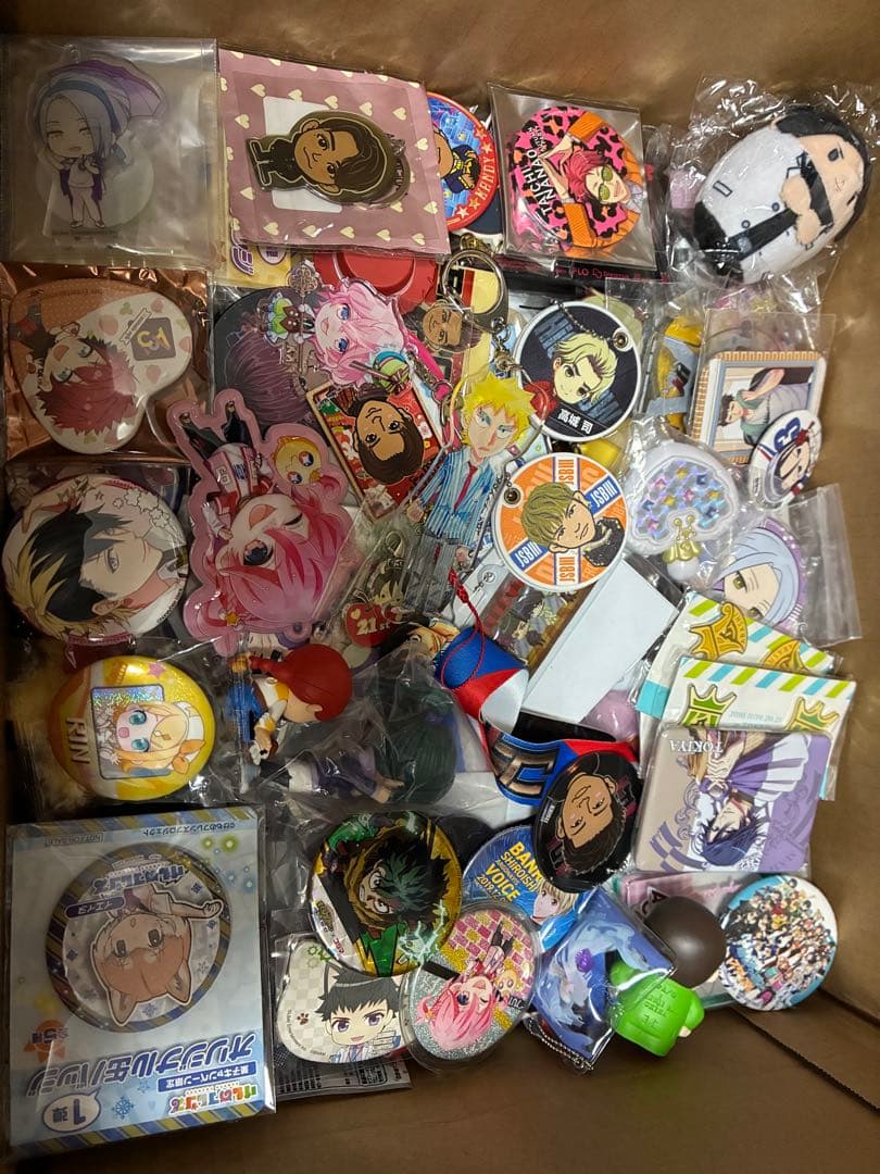 アニメ 漫画 大量 グッズ まとめ売り 缶バッジ アクリルスタンド フィギュア