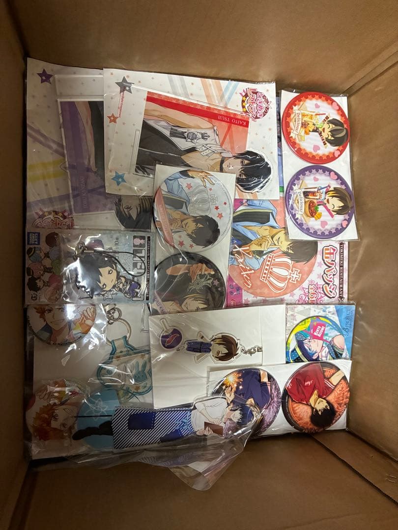 アニメ 漫画 大量 グッズ まとめ売り 缶バッジ アクリルスタンド フィギュア