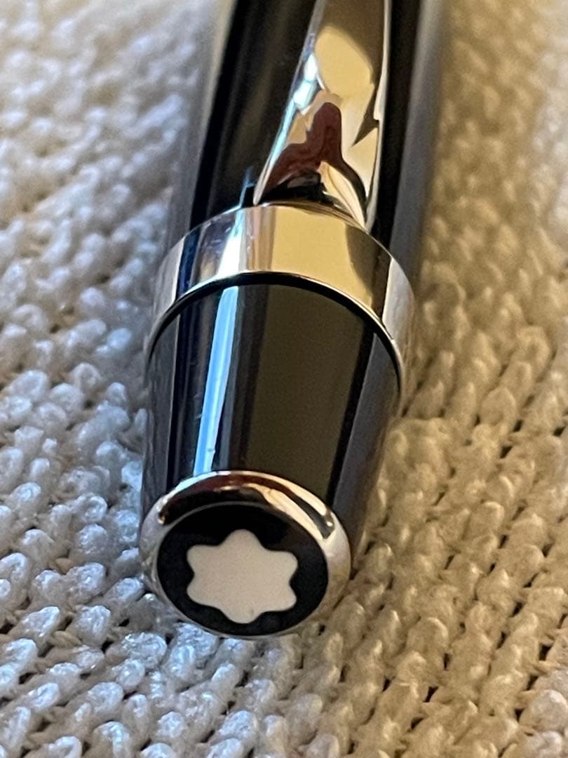 ◾️モンブラン ボエム◾️ツイスト式ボールペン◾️ブルーストーン◾️化粧箱付属◾️