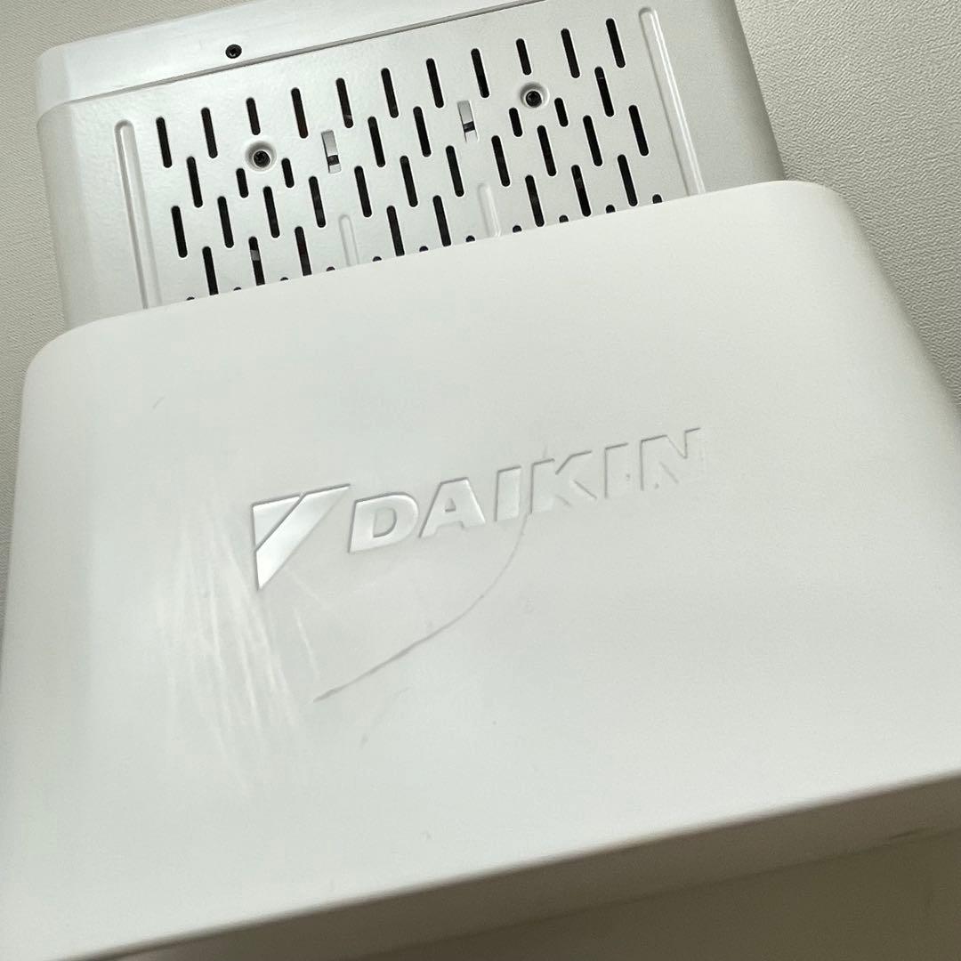 ★取説付★ ダイキン セラムヒート ERFT11WS-W 遠赤外線暖房機