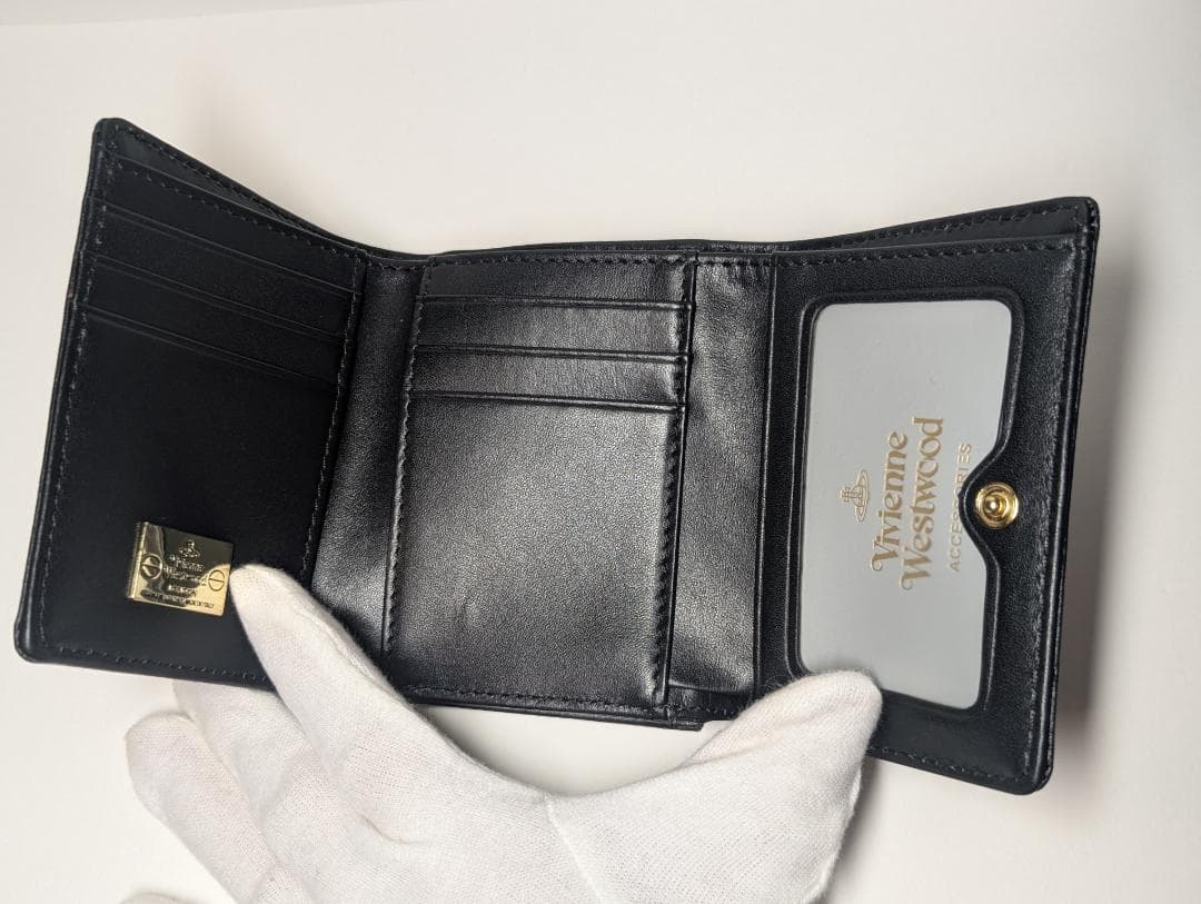 【新品】ヴィヴィアンウエストウッド　三つ折財布　13VV116