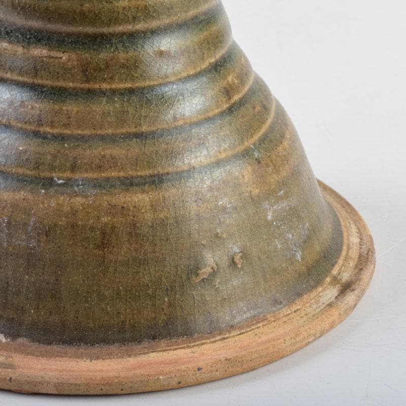 タイ古陶磁　スンコロク　宋胡録　青磁　刻神獣壷　C　9170