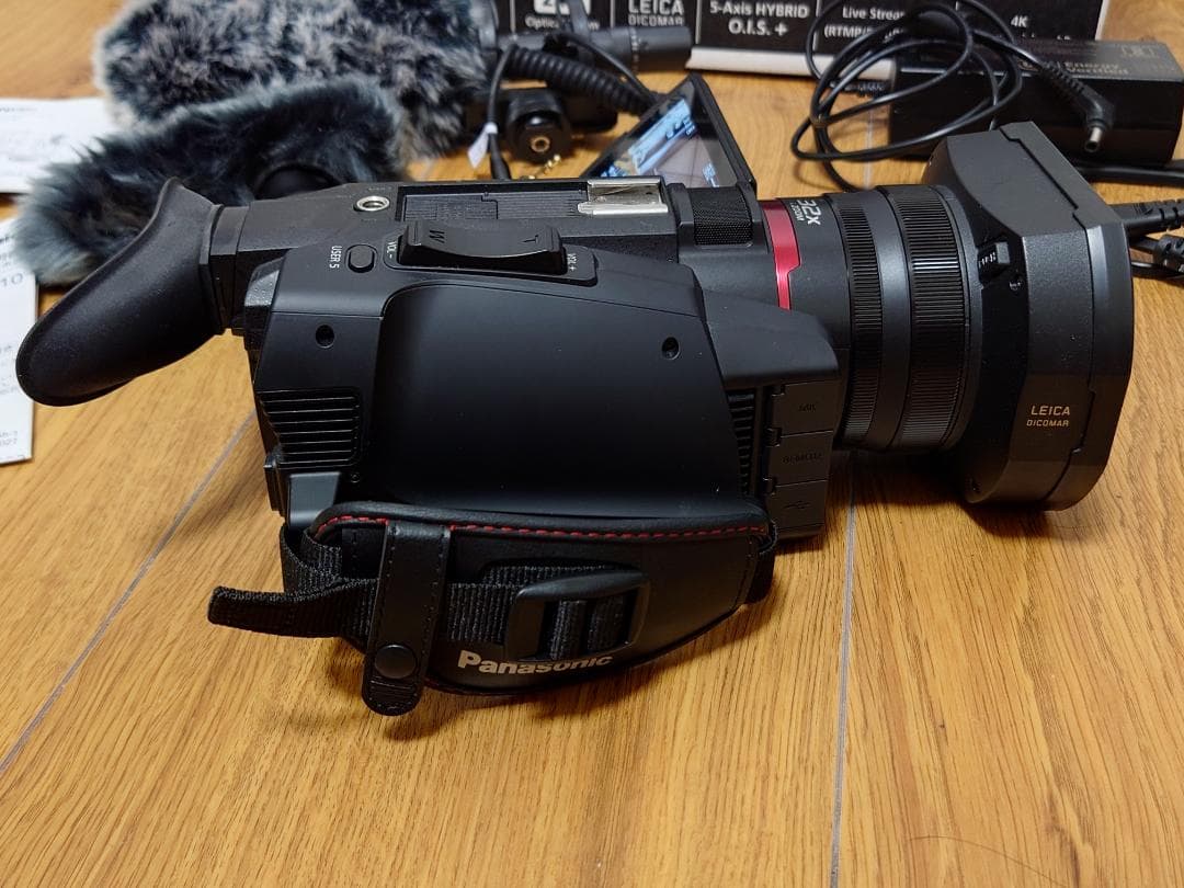 Panasonic HC-X1500 ビデオカメラ 本体（箱付き）他おまけ付き