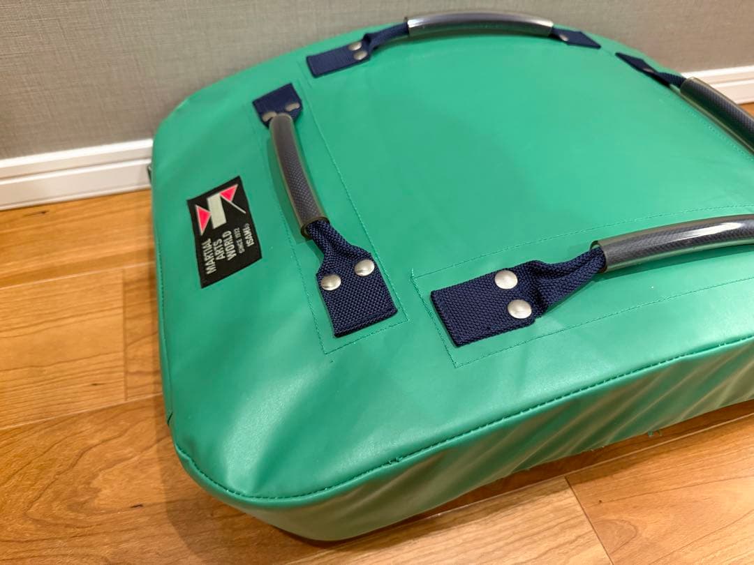 【国産】イサミ/ISAMI キックミットLL（緑）