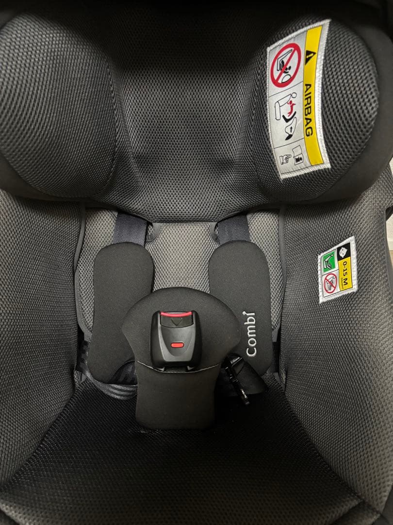 極美品　コンビ　ザエス　THE S ISOFIX　エッグショック　ZC-720