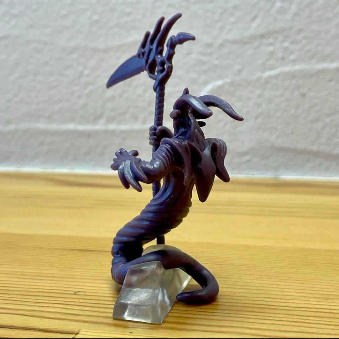 バトスピ　フィギュア　魔界七将パンデミウム