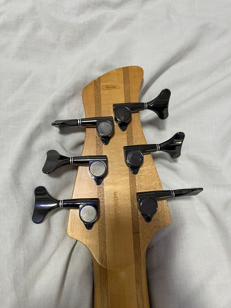【6弦ベース】YAMAHA　TRB1006J
