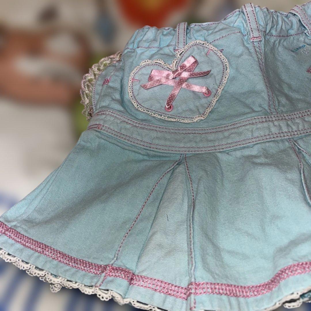 残念シミがある。昔のメゾピアノ 水色刺繍スカート