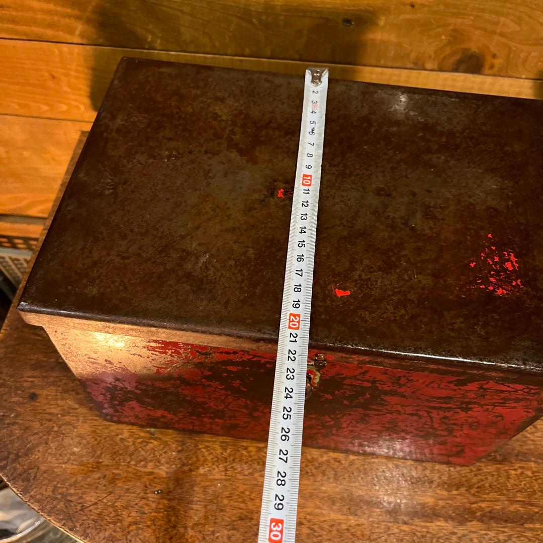 ヴィンテージアイアンボックス