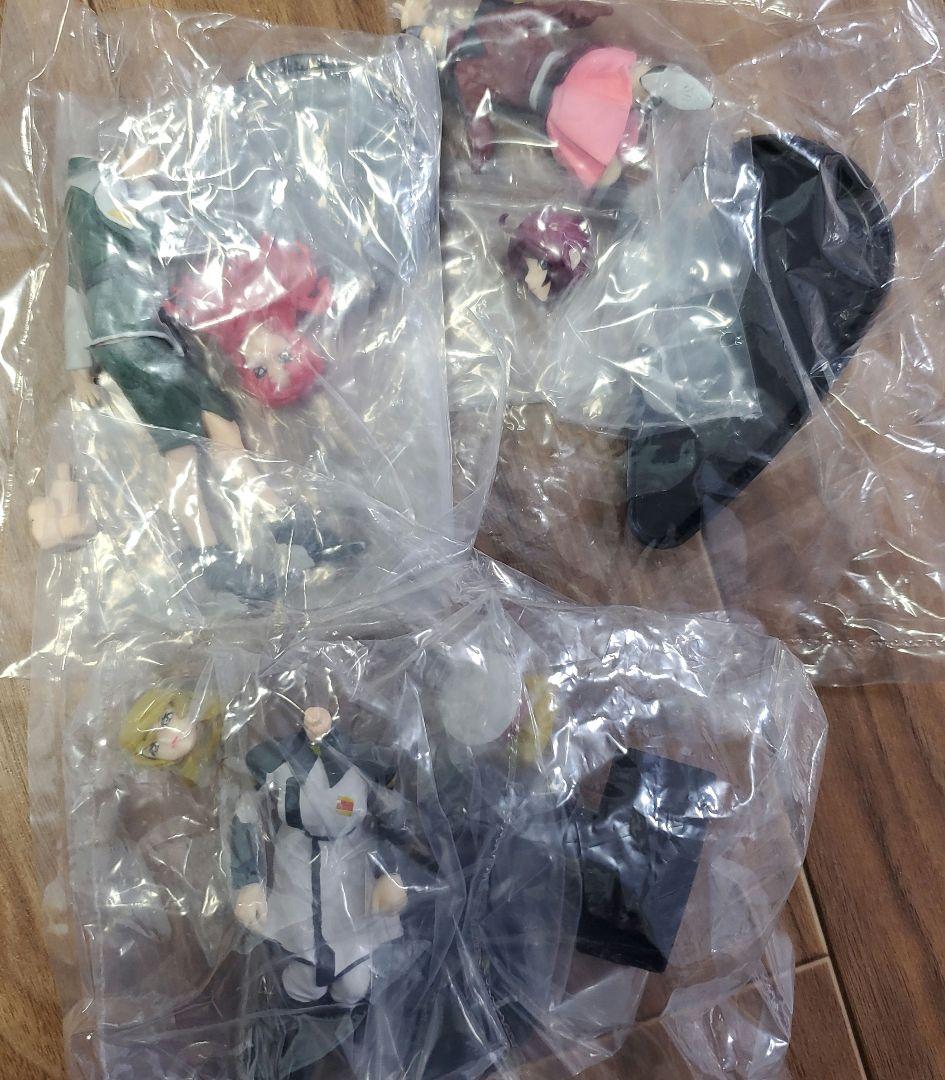 『機動戦士ガンダムSEED』 ヒロイン達の未開封フィギュア30体セット。