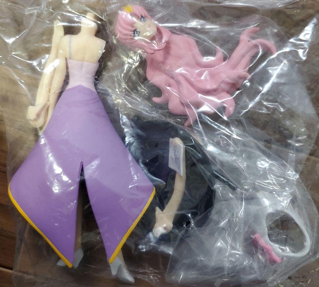 『機動戦士ガンダムSEED』 ヒロイン達の未開封フィギュア30体セット。