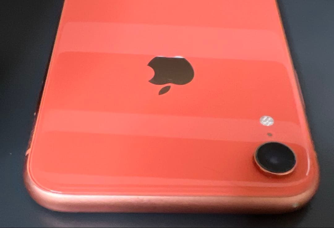 iPhone XR 本体　64GB バッテリー79% SIMロック解除済