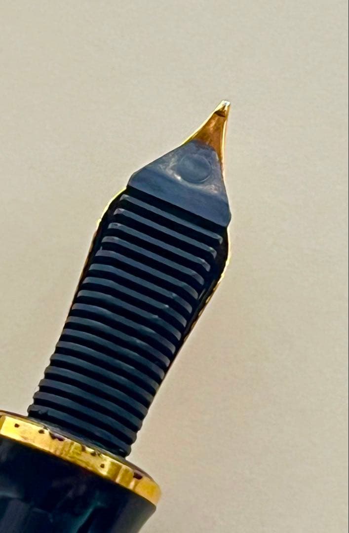 pelican ペリカン　スーベレーン M800 緑縞　20C F 細字