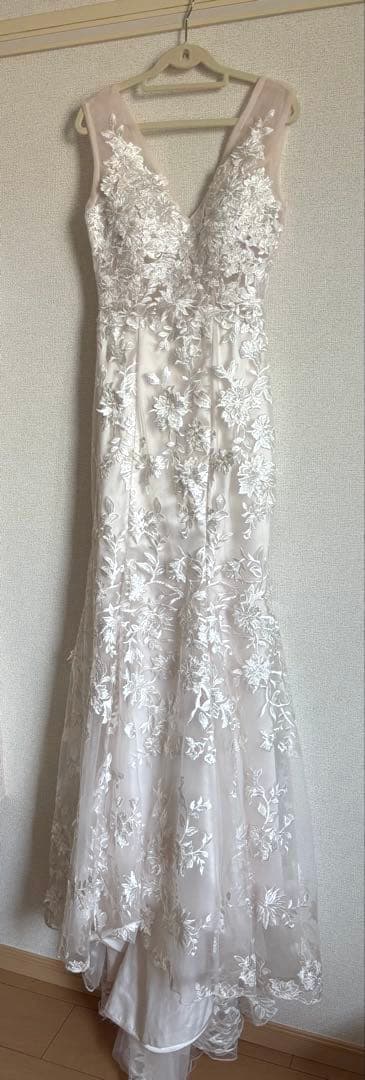 刺繍 ウェディングドレス　前撮り　マーメイドドレス