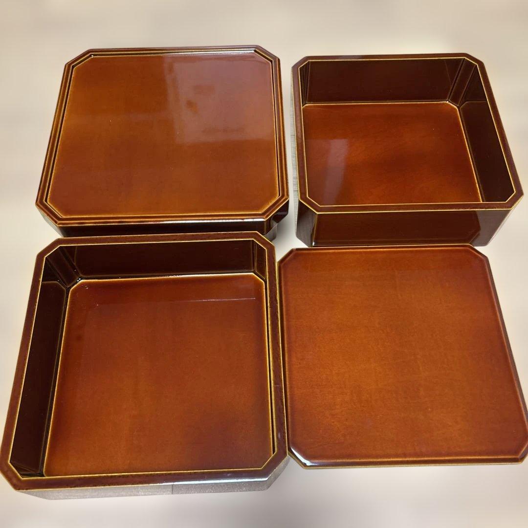 飛騨高山春慶塗　漆器 三段重　台付隅切三段重6寸5分　￼未使用品　木製　うるし塗