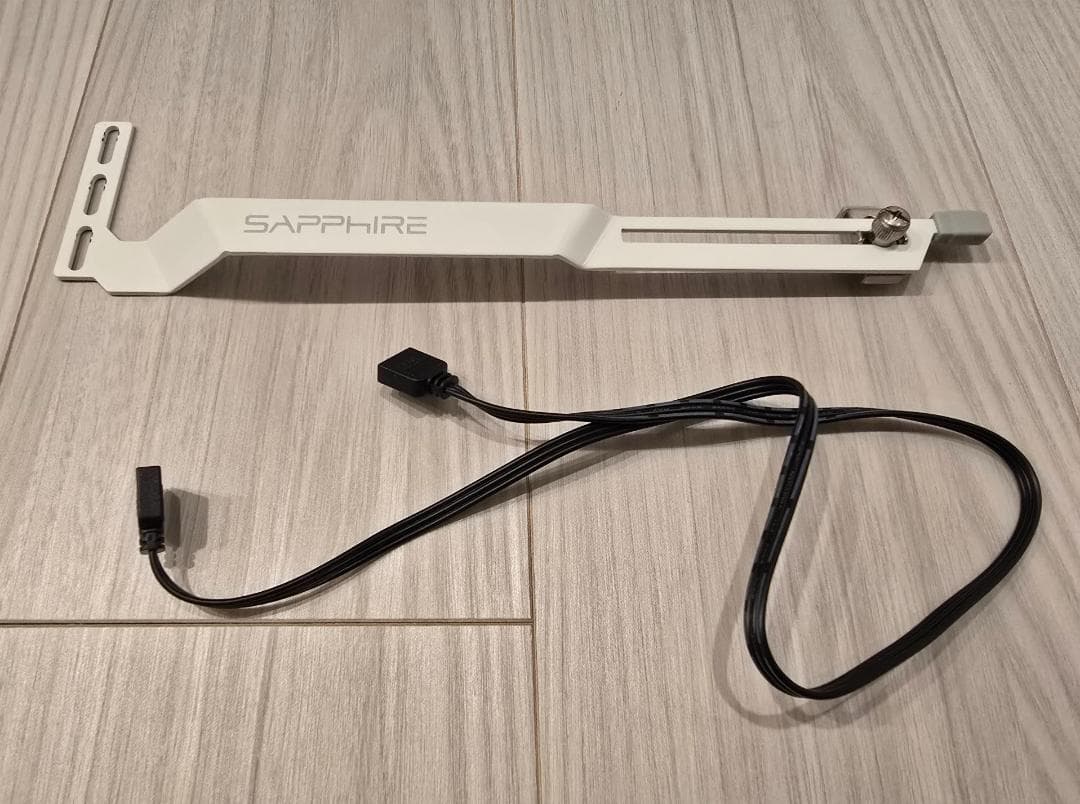 グラフィックボード・グラボ・ビデオカード SAPPHIRE PURE Radeon RX 9070 XT