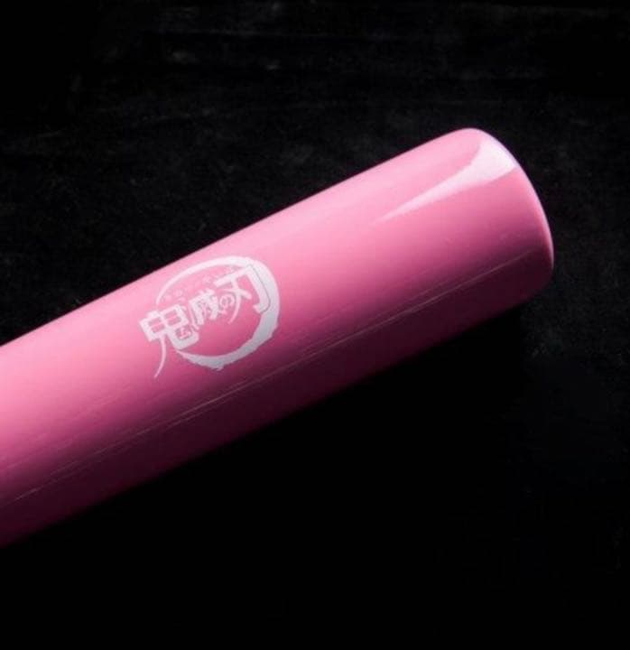 鬼滅の刃　バット　甘露寺蜜璃