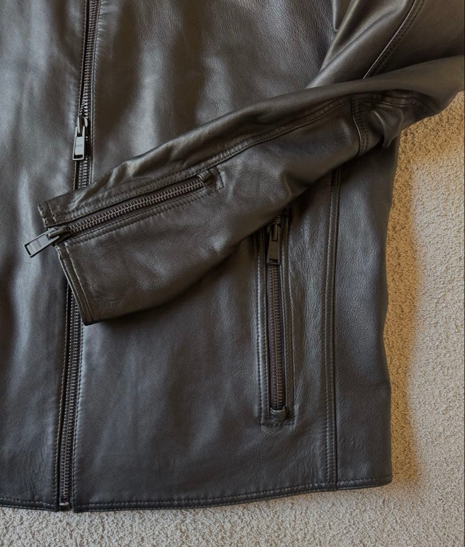 HUGO BOSS ライダースジャケット