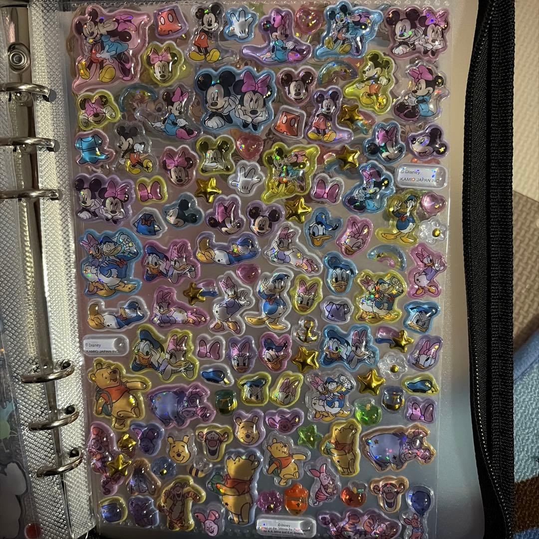 ディズニー　ボンドロミニ(新品) ＋ シール帳完成品