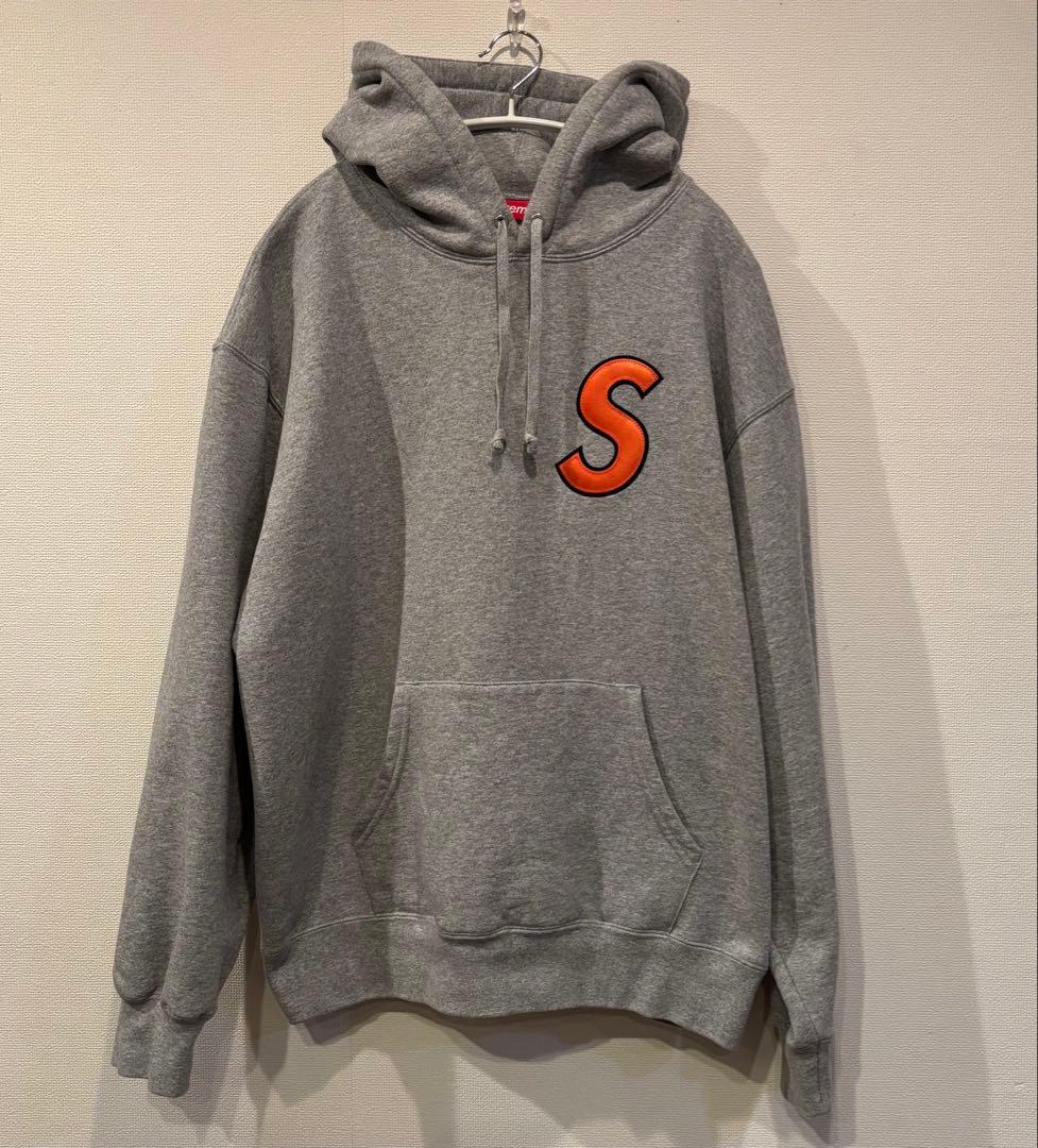 supreme シュプリーム　Sロゴパーカー　L 2025SS
