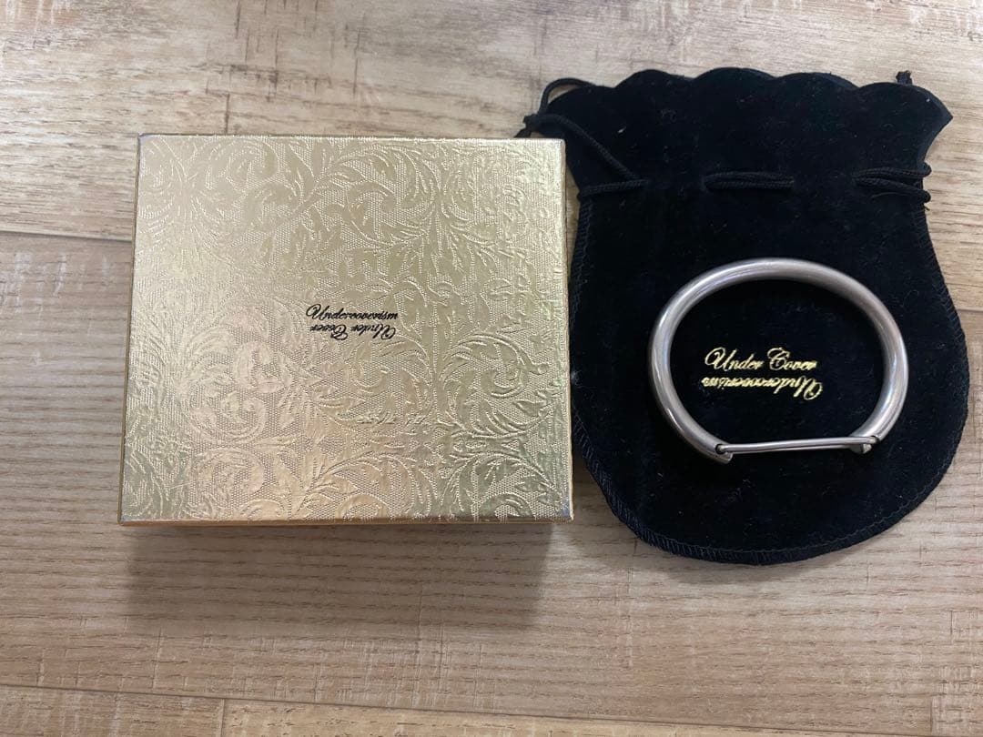 アンダーカバー　カラビナシルバーバングル